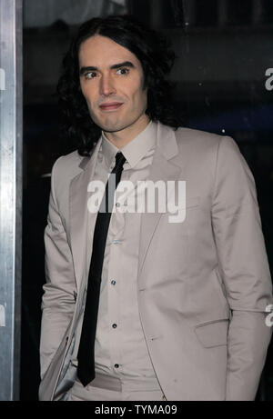 Russell brand and laura gallacher hi-res stock photography and images -  Alamy