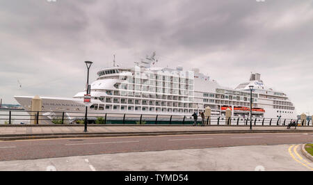 Cruise ship Seven Seas Navigator berthed at Liverpool pierhead cruise terminal. Stock Photo