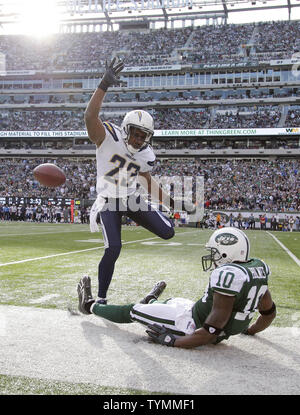 San Diego Chargers Quentin Jammer is called for pass interference on New  York Jets Santonio Holmes in the fourth quarter in week 7 of the NFL season  at MetLife Stadium in East Rutherford, New Jersey on October 23, 2011. The  Jets defeated the