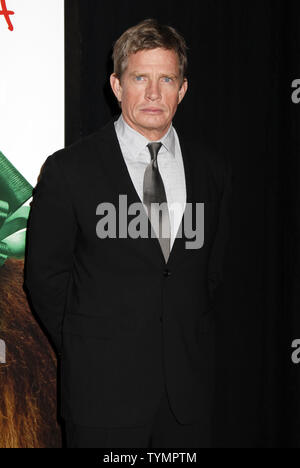 Thomas Haden Church arrives for the 'We Bought a Zoo' premiere at the Ziegfeld Theatre in New York on December 12, 2011.       UPI /Laura Cavanaugh Stock Photo