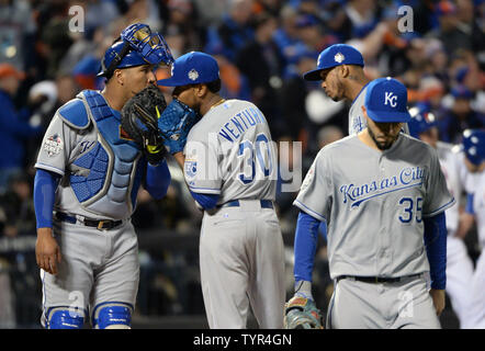 Kansas City Royals and Salvador Perez Starting Contract Talks