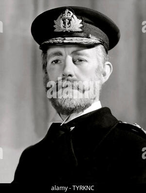 KIND HEARTS AND CORONETS 1949 GFD film with Alec Guinness as the Admiral Stock Photo