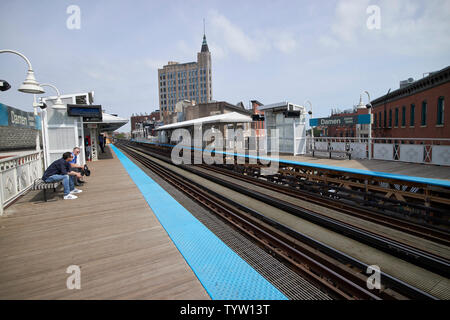 view of the blue line L train station at Damen Chicago IL USA Stock Photo