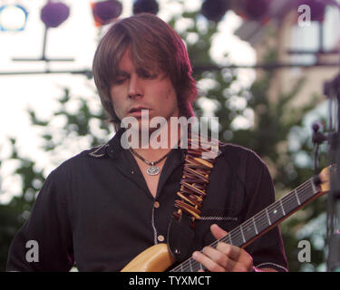 Lukas Nelson, son of Willie Nelson, and his band Promise of the Real ...