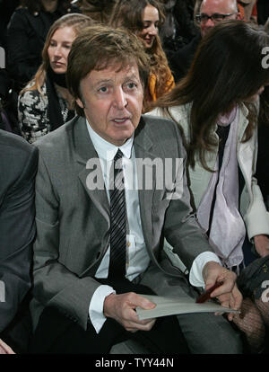 Famed Beatles singer Paul McCartney attends the presentation of his daughter, British fashion designer Stella McCartney, during the Fall-Winter 2009/10 Ready-to-Wear fashion shows in Paris, March 9, 2009. (UPI Photo/Eco Clement) Stock Photo