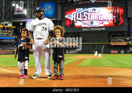 Prince Fielder with 2009 All Star Home Run Derby Trophy LIMITED