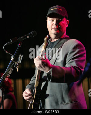 Christopher Cross performs in concert at the Pechanga Indian Reservation's Resort and Casino in Temecula, California on December 16, 2006.   (UPI Photo/Roger Williams) Stock Photo