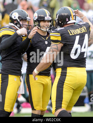 Pittsburgh Steelers center Doug Legursky (64) warms up prior to a