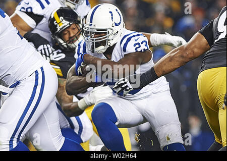 Pittsburgh Steelers running back Frank Summers (44) at the NFL football  team's training camp in Latrobe, Pa. Saturday, July 31, 2010. (AP  Photo/Keith Srakocic Stock Photo - Alamy