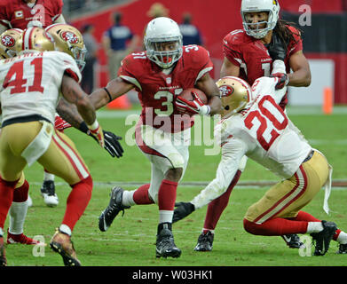 Arizona Cardinals' David Johnson (31) stretches during an NFL football  practice, Wednesday, May 29, 2019, in Tempe, Ariz. (AP Photo/Matt York  Stock Photo - Alamy