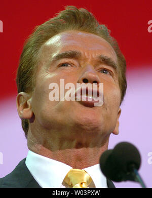 Calif. Gov. Arnold Schwarzenegger addresses the delegations during the third session of the Republican National Convention, at Madison Square Garden in New York, on Aug. 31, 2004.    (UPI Photo/Greg Whitesell) Stock Photo