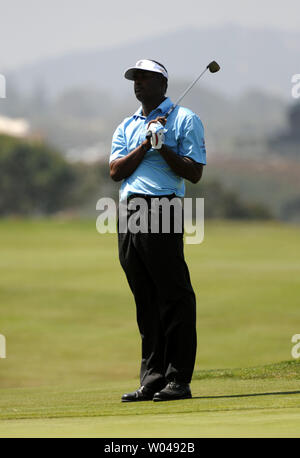 Vijay Singh, of Fiji, reacts after missing a putt of birdie on the 4th green during the second round of the US Open at Torrey Pines Golf Course in San Diego on June 13, 2008.  (UPI Photo/Kevin Dietsch) Stock Photo