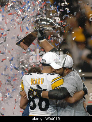 Pittsburgh Steelers' running back Jerome Bettis (36) celebrates a victory  over the Seattle Seahawks in Super Bowl XL on Sunday, February 5, 2006, in  Detroit, Michigan. (Photo by Patrick Schneider/Charlotte Observer/KRT Stock