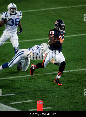 Chicago Bears wide receiver Devin Hester (23) runs for yardage during the  second half against the Minnesota Vikings at Mall of America Field on  Sunday, December 9, 2012, in Minneapolis, Minnesota. (Photo