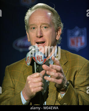 Archie Manning, father of Indianapolis Colts quarterback Peyton Manning and former New Orleans Saints quarterback himself, speaks during a news conference naming the New Orleans Saints offensive line as the first Madden Most Valuable Protectors at the Media Center in Ft. Lauderdale on February 3, 2010. Super Bowl XLIV will feature the Indianapolis Colts and New Orleans Saints on Sunday, February 7.    UPI/Roger L. Wollenberg Stock Photo