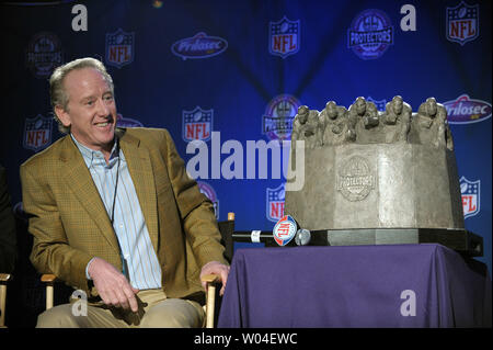 Archie Manning, father of Indianapolis Colts quarterback Peyton Manning and former quarterback himself, participates in a news conference naming the New Orleans Saints offensive line as the first Madden Most Valuable Protectors at the Media Center in Ft. Lauderdale on February 3, 2010. Super Bowl XLIV will feature the Indianapolis Colts and New Orleans Saints on Sunday, February 7.    UPI/Roger L. Wollenberg Stock Photo