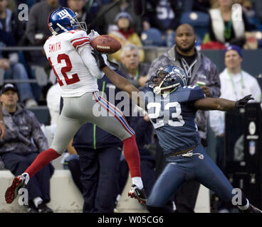 Seattle Seahawks' Marcus Trufant before the NFL preseason football game  against Green Bay Packers Saturday, Aug. 21, 2010, in Seattle. (AP  Photo/John Froschauer Stock Photo - Alamy