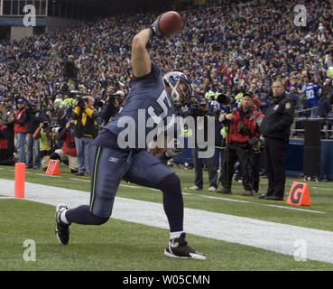 Lofa Tatupu back in game with Falcons - The Boston Globe