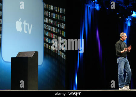 Steve Jobs, CEO of Apple Inc., unveils the new iPhone during the keynote speech at the MacWorld Expo in San Francisco, California on January 9, 2007. (UPI Photo/Aaron Kehoe) Stock Photo