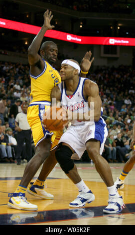 Buffalo Braves/Los Angeles Clippers Corey Maggette Throwback