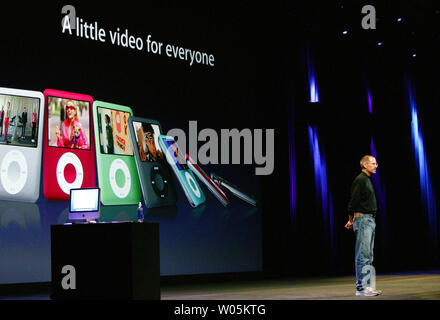 Steve Jobs, CEO of Apple Inc., unveils the new iPod Nano at the Moscone Center in San Francisco on September 5, 2007. (UPI Photo/Aaron Kehoe) Stock Photo