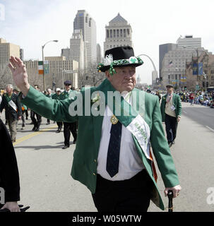 St. Patricks Day Parade Honorary Parade Marshall, former St. Louis Rams Offensive line coach Jim Hannifan, waves to the crowds during the parade in downtown St. Louis on March 13, 2004. (UPI Photo/Bill Greenblatt) Stock Photo