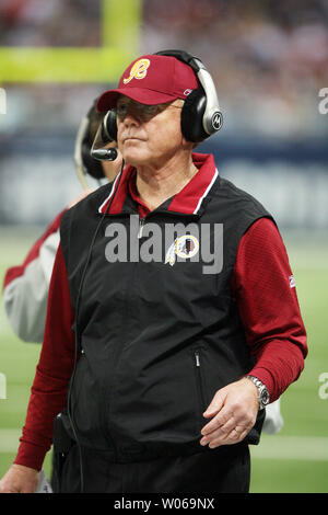 Washington Redskins head football coach Joe Gibbs walks the sidelines during the second quarter in a game against the St. Louis Rams at the Edward Jones Dome in St. Louis on December 24, 2006. (UPI Photo/Bill Greenblatt) Stock Photo