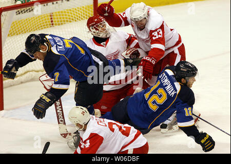 Detroit red wings chris chelios hi-res stock photography and images - Alamy