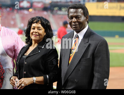 Jackie Brock, widow of Lou Brock, thanks St. Louisans and sports world for  their love of her husband, Local Sports