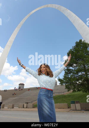 Talk show host Wendy Williams poses for a photo at the Gateway Arch during a visit to St. Louis on May 16, 2014. UPI/Bill Greenblatt Stock Photo