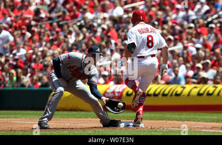 The Atlanta Braves' Freddie Freeman reacts to hitting a game-winning RBI  single in the 10th inning to beat the Minnesota Twins, 5-4, at Turner Field  in Atlanta, Georgia, Tuesday, May 21, 2013. (