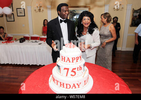 St. Louis Cardinals Baseball Themed Wedding