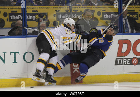 Boston Bruins center Frank Vatrano (72) scores on Detroit Red Wings ...