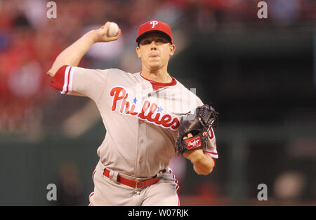 Philadelphia Phillies starting pitcher Jeremy Hellickson delivers a pitch to the St. Louis Cardinals in the second inning at Busch Stadium in St. Louis on May 2, 2016.   Photo by Bill Greenblatt/UPI Stock Photo