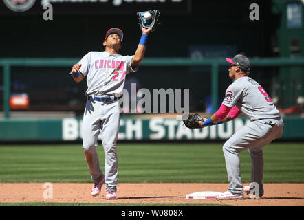 Javier baez at bat hi-res stock photography and images - Alamy