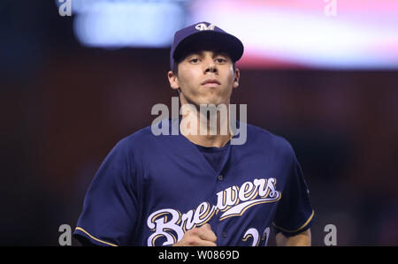 August 24, 2018: Milwaukee Brewers third baseman Mike Moustakas #18 during  the Major League Baseball game between the Milwaukee Brewers and the  Pittsburgh Pirates at Miller Park in Milwaukee, WI. John Fisher/CSM