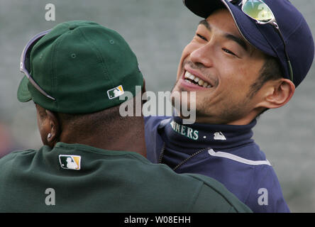 FabWags.com on X: Yumiko Fukushima- MLB Player Ichiro Suzuki's Wife  [PHOTOS]  #baseball via @fabwags #wags   / X