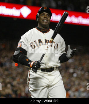 San francisco giants slugger barry hi-res stock photography and images -  Alamy