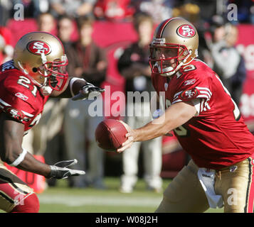 Frank gore hi-res stock photography and images - Alamy