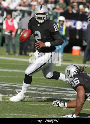 Lot Detail - JAMARCUS RUSSELL 9/14 & 10/25/2009 OAKLAND RAIDERS