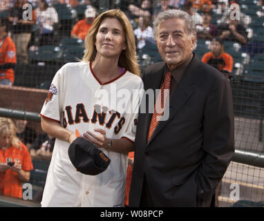 Tony Bennett and wife Susan Benedetto (L) embrace after Benedetto threw ...