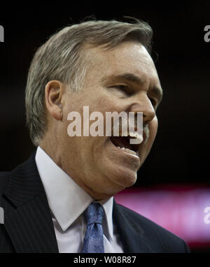New York Knicks Head Coach Mike D'Antoni calls to his bench during play against the Golden State Warriors in the second half at Oracle Arena in Oakland, California on December 28, 2011. The Warriors defeated the Knicks 92-78.  UPI/Terry Schmitt Stock Photo