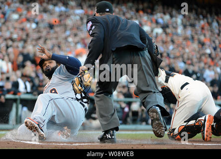 Detroit Tigers' Riley Greene bats against the Texas Rangers in the first  inning of a baseball game in Detroit, Sunday, June 19, 2022. (AP Photo/Paul  Sancya Stock Photo - Alamy