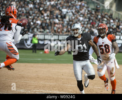 Oakland Raiders Mychal Rivera (81) celebrates an 18 yard TD pass from QB  Matt Flynn in the first quarter against the Washington Redskins at O.co  Coliseum in Oakland, California on September 29