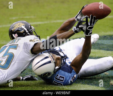 Philadelphia Eagles linebacker Akeem Jordan (56). The Washington Redskins  defeated the Philadelphia Eagles 10-3 in an NFL football game held at Fedex  Field in Landover, Maryland on Sunday, December 21, 2008 Stock Photo - Alamy