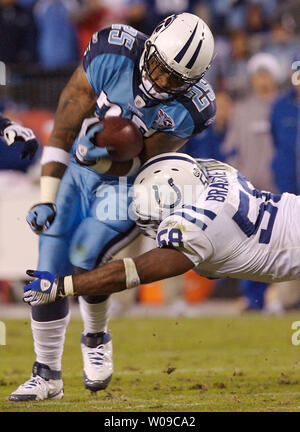 27 September 2009: Tennessee Titans #25 running back LenDale White  antagonizes the crowd. The New York Jets defeated the Tennessee Titans  24-17 at Giants Stadium in Rutherford, New Jersey. In honor of