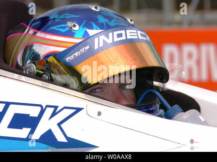 https://l450v.alamy.com/450v/w0aax8/defending-champ-car-series-champion-paul-tracy-takes-a-drink-during-a-pit-stop-at-a-practice-session-on-the-first-day-of-the-toronto-molson-indy-at-exhibition-place-july-9-2004-in-toronto-canada-tracy-recorded-the-best-lap-time-of-the-day-to-take-the-provisional-pole-upi-photochristine-chew-w0aax8.jpg