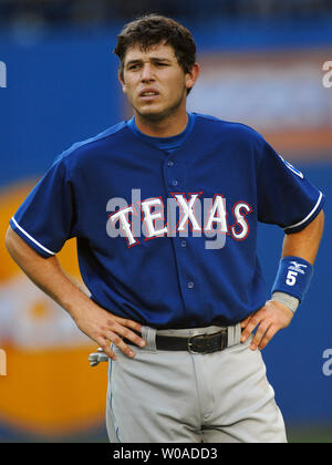 Texas Rangers second baseman Ian Kinsler in action against the Los