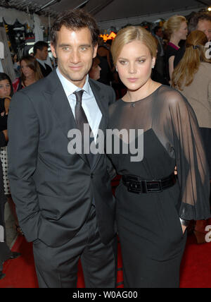 Clive Owen (L) and Abbie Cornish arrive at Roy Thomson Hall for the world premiere of 'Elizabeth: The Golden Age' during the Toronto International Film Festival in Toronto, Canada on September 9, 2007. (UPI Photo/Christine Chew) Stock Photo