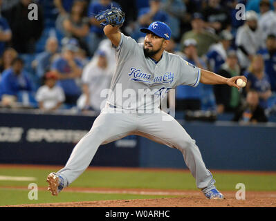 Toronto Blue Jays Right field Jose Bautista [4530] homers and